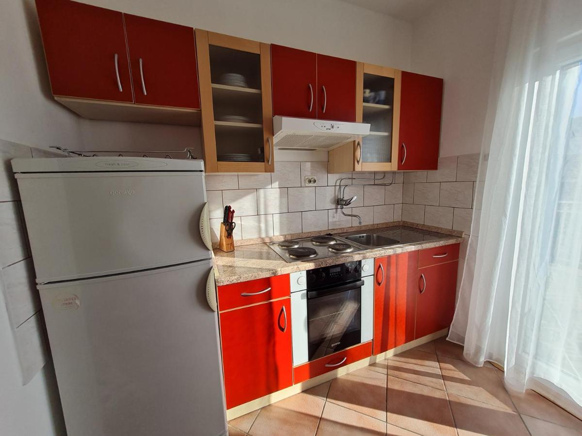 Lana Apartment